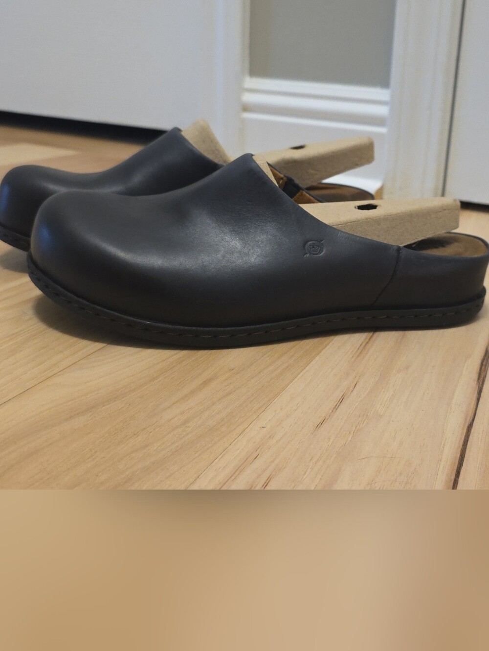 Womens Black Leather Slip-On Clog